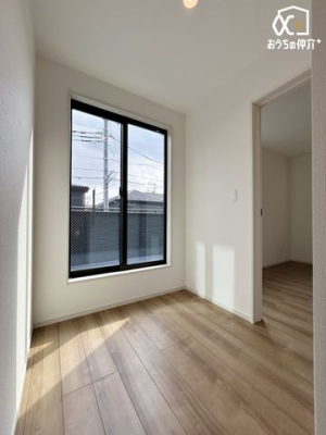 その他内観 バルコニーへ出入可能な2階ホール