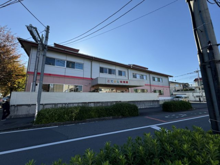 周辺環境 小手指幼稚園 徒歩3分。西武池袋線「小手指駅」が最寄りの保育園でございます。 240m