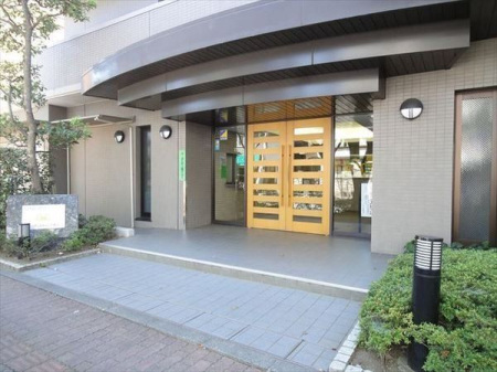 エントランス 安心のオートロックマンション