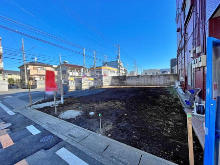 現地土地写真 生活環境の良好な閑静な住宅地です。ゆったり暮らしたい方にもおすすめのエリアです。お買い物施設も充実。