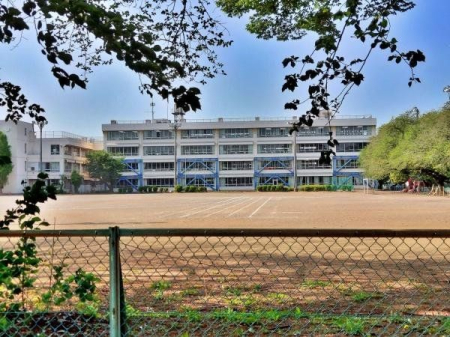 周辺環境 日高市立高萩北小学校 徒歩21分。 1640m