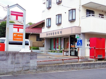 周辺環境 所沢椿峰郵便局 徒歩5分。駐車場がある利便性の高い郵便局でございます。 330m