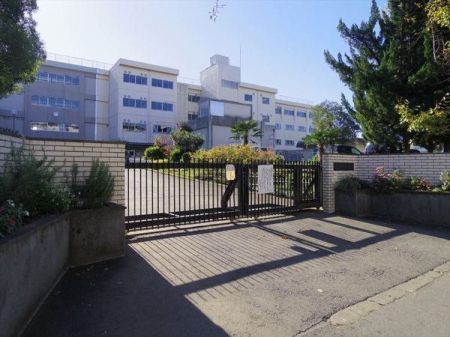 周辺環境 狭山市立狭山台小学校 徒歩13分。【狭山台小学校】２０１０年４月　開校 1030m