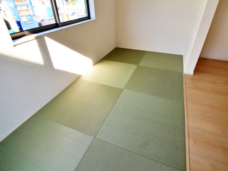 その他内観 明るい雰囲気の和室