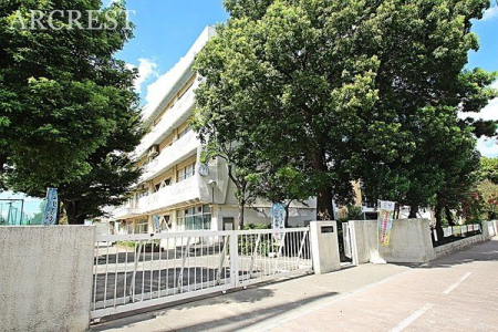 周辺環境 新座市立第二中学校 徒歩9分。●学校教育目標・・・明朗　向上　自主・自立 ●キャッチフレーズ・・・明るい挨拶　光る汗　きれいな学校　きれいな心 720m