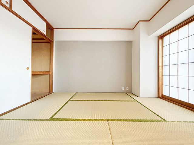 ̑ 