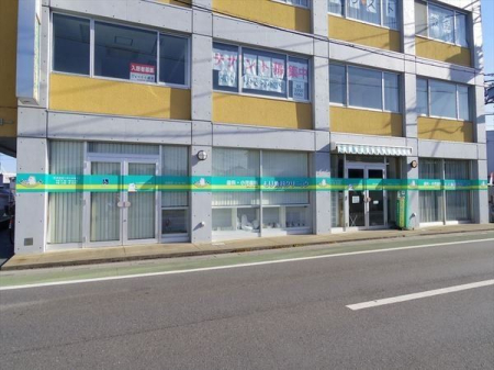 周辺環境 徒歩5分。【もり歯科クリニック】営業時間 9:30～12:30（12:00まで受付)　15:00～20:00（19:30まで受付） 400m