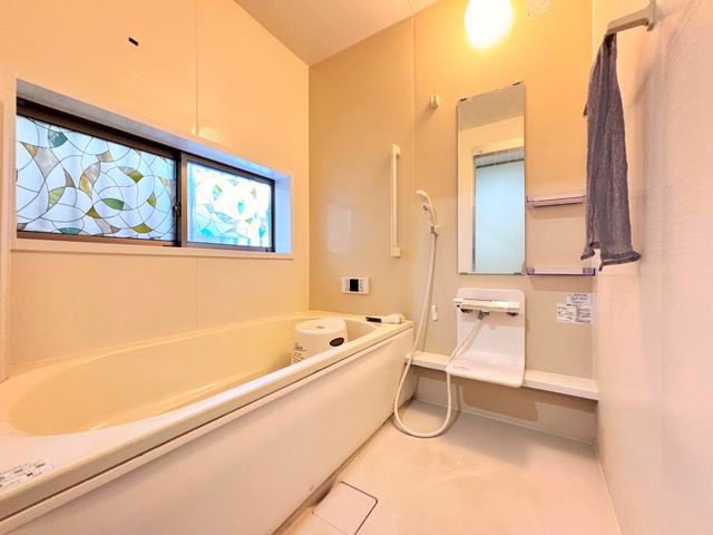 `Bath`̔􂢗oX[BV[h̐l̂oX^u̐Sn悳𖡂Ă݂ẮHƖAAĂĂ̎Ԃwy݂ɂȂ͂łB