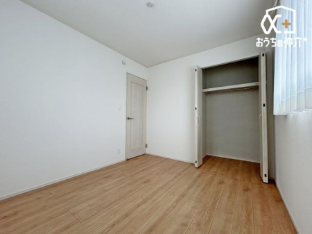 その他内観 5.25帖の洋室は多目的に使用できます