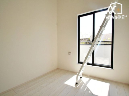 子供部屋 子供部屋にオススメな4.12帖洋室の様子です。