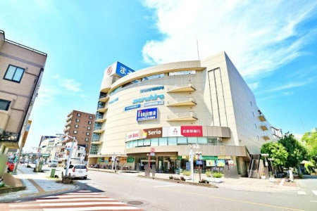 周辺環境 徒歩22分。【丸広百貨店】入間市駅前大通りにある、大型百貨店です 1710m