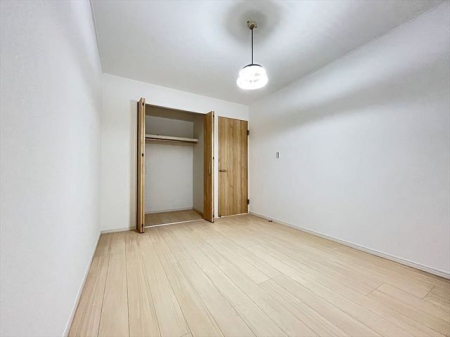 寝室 寝室におすすめの洋室。