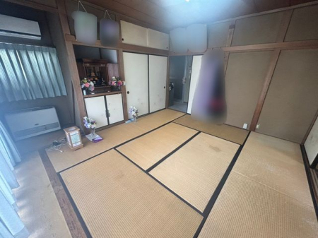 その他内観 ２面採光で明るい和室